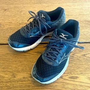 Mizuno Wave Rider Running/Athletic Shoes W8